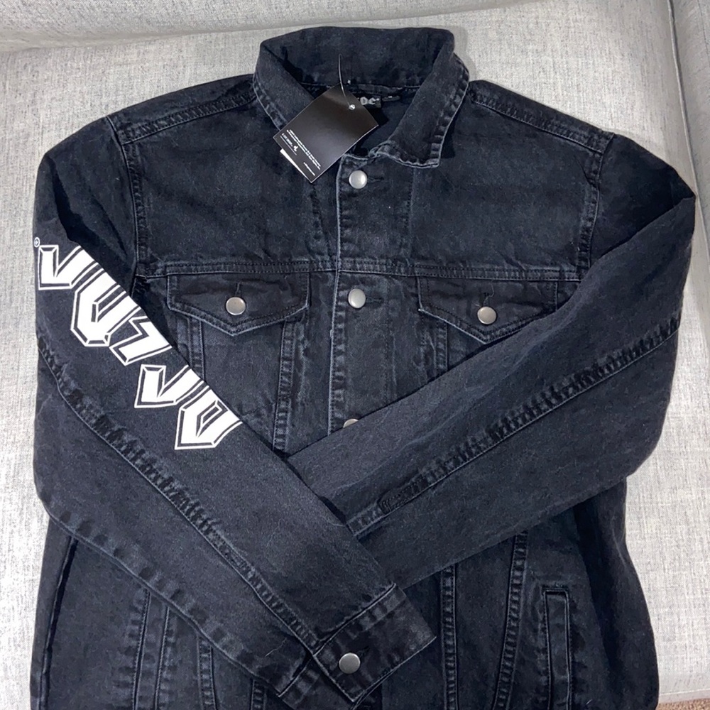 ✨NWT✨ ACDC Jacket